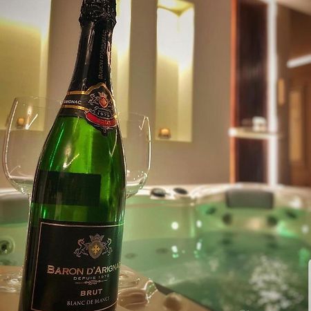 Spa Pleasure Apartman Novi Sad Eksteriør billede