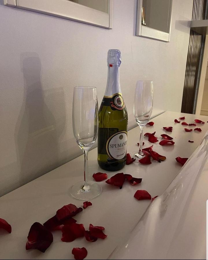 Spa Pleasure Apartman Novi Sad Eksteriør billede